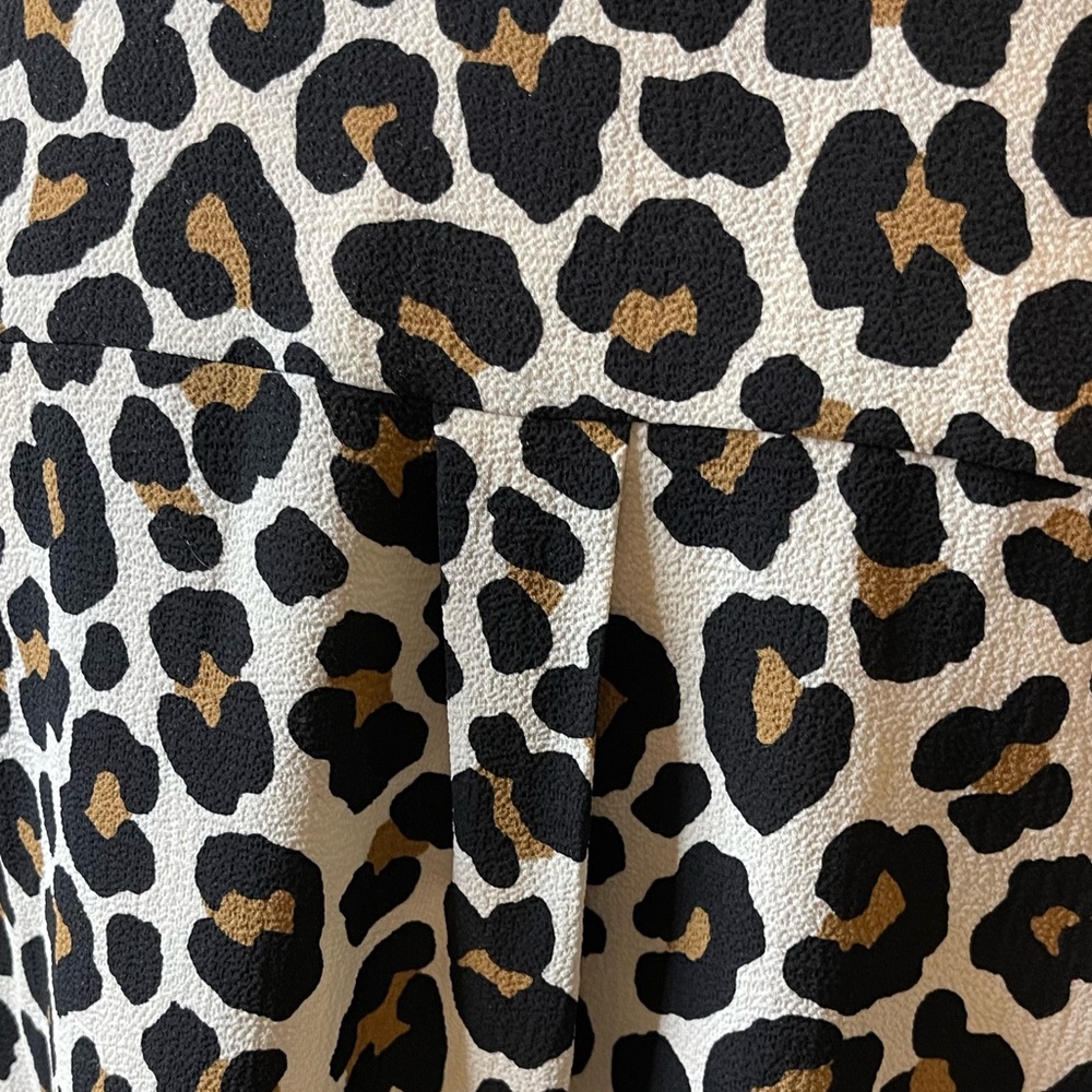 Michael Kors Leopard Print V Neck Lightweight Blo… - image 7